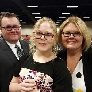 Meet your Posher, Lori